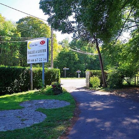 La Demi-Lune Bed & Breakfast Bailleval Екстериор снимка