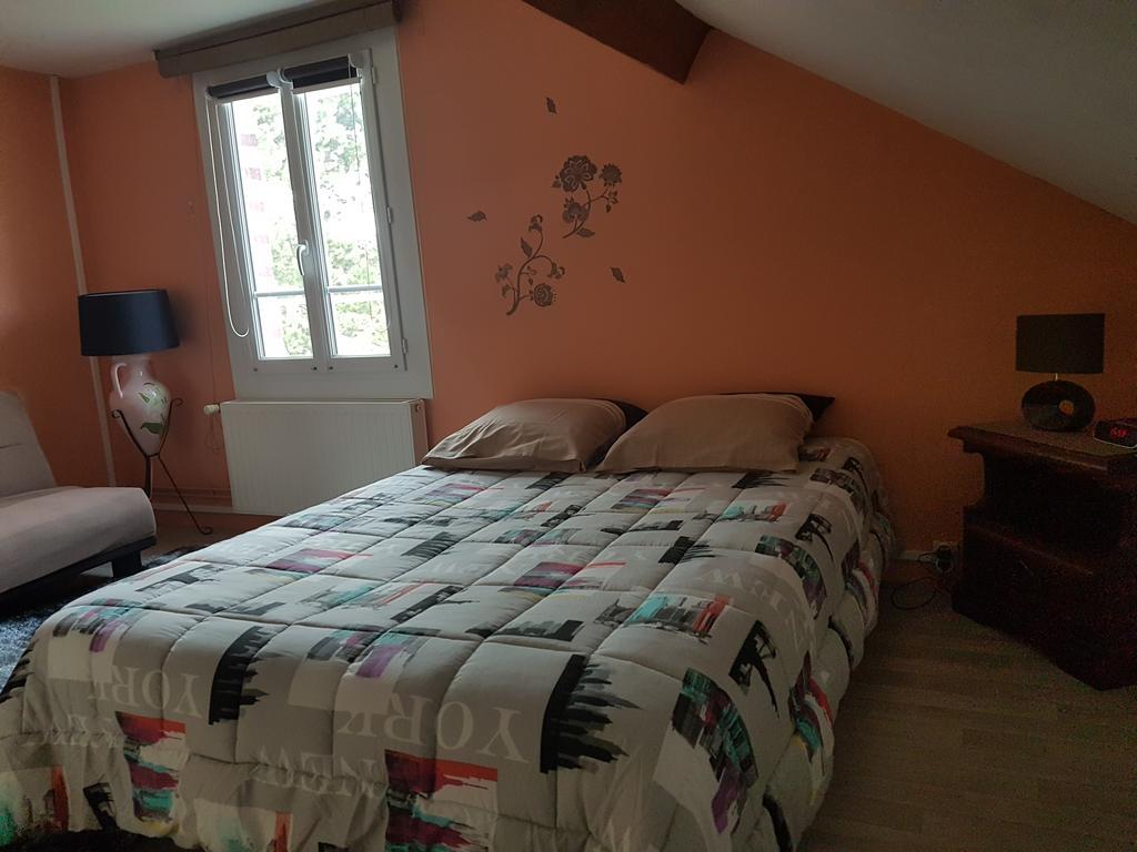 La Demi-Lune Bed & Breakfast Bailleval Екстериор снимка
